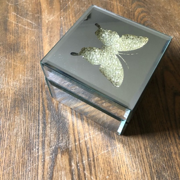 🎄 Glass jewelry storage  box butterfly small - Picture 3 of 5